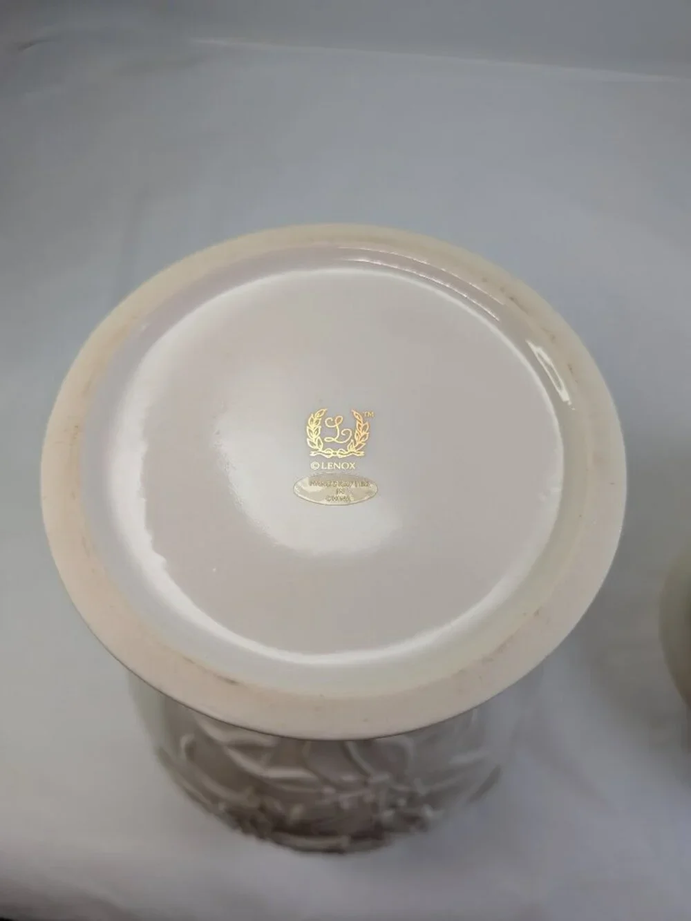 Lenox Masterpiece Collection Embossed Daylily Pedestal Vases - Pair of 2